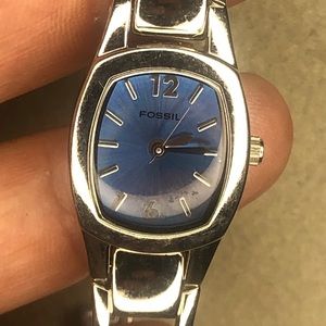 Fossil Women Watch With Blue Dial ,Vintage Fossil